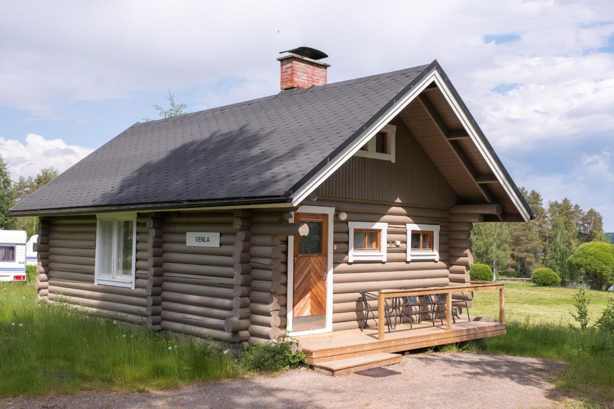 Ik Hotel & Camping Keuruu Ruang foto