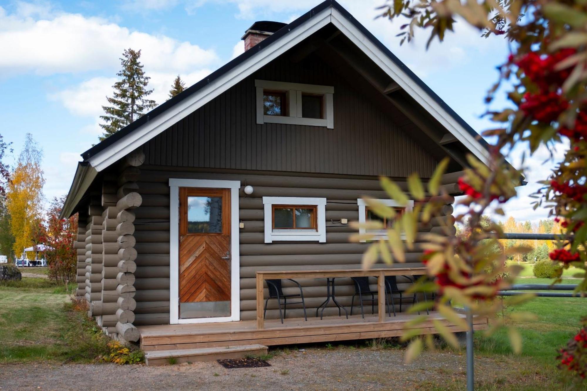 Ik Hotel & Camping Keuruu Ruang foto